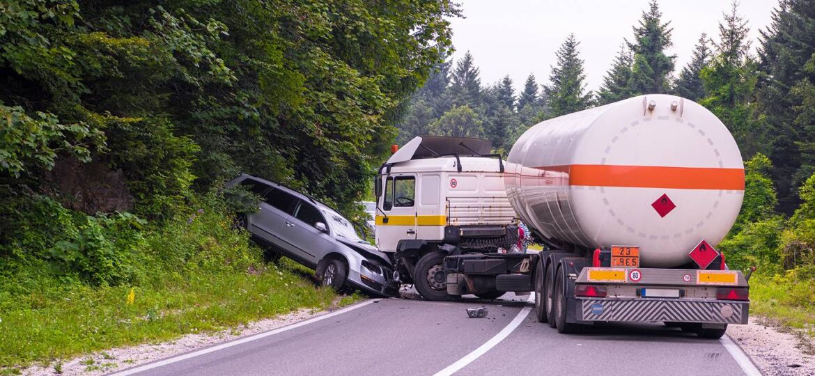 Schiff-Legal-How-to-Find-a-Good-Truck-Accident-Lawyer-Img-01